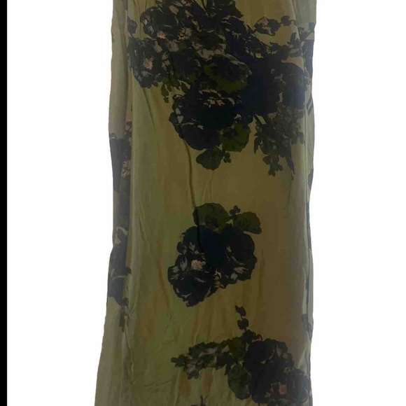 Women’s H&M size 10 olive green floral print‎ b-neck top with matching pants set - Picture 6 of 6